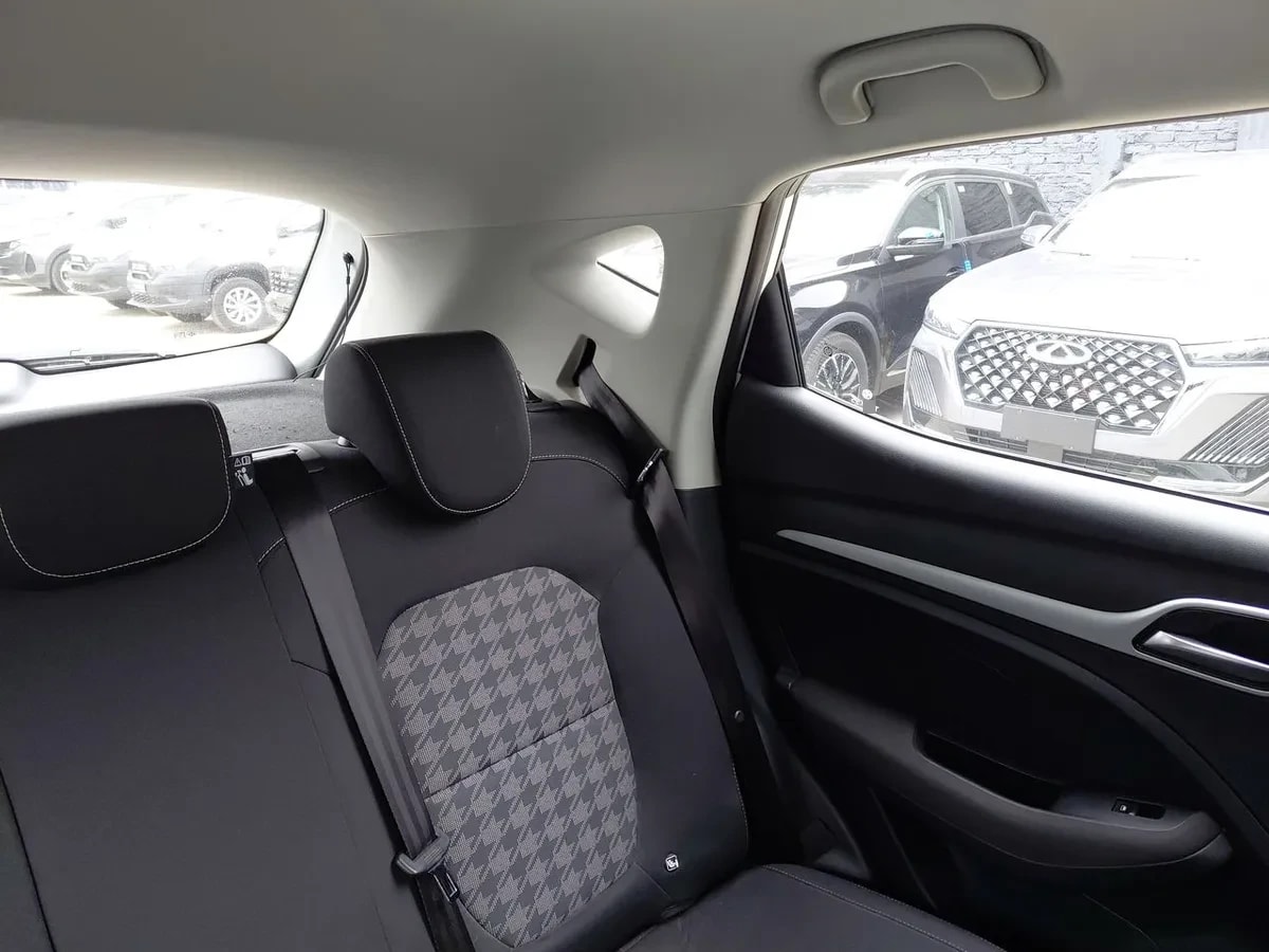 MG Mg Zs 1.5 Std 4x2 Mt 5p año 2024