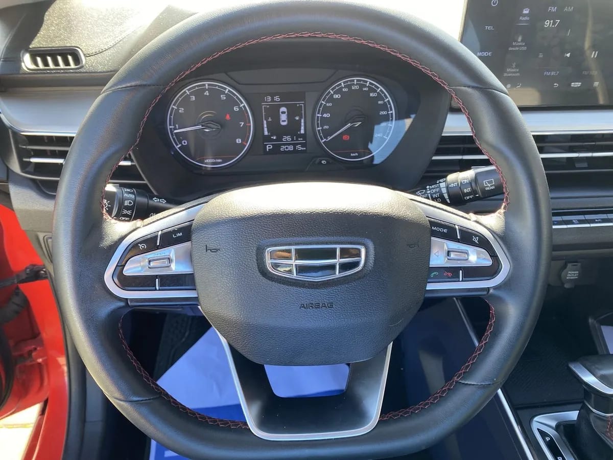 Geely Gx3 Pro 1.5 Gf 4x2 Cvt At 5p año 2025