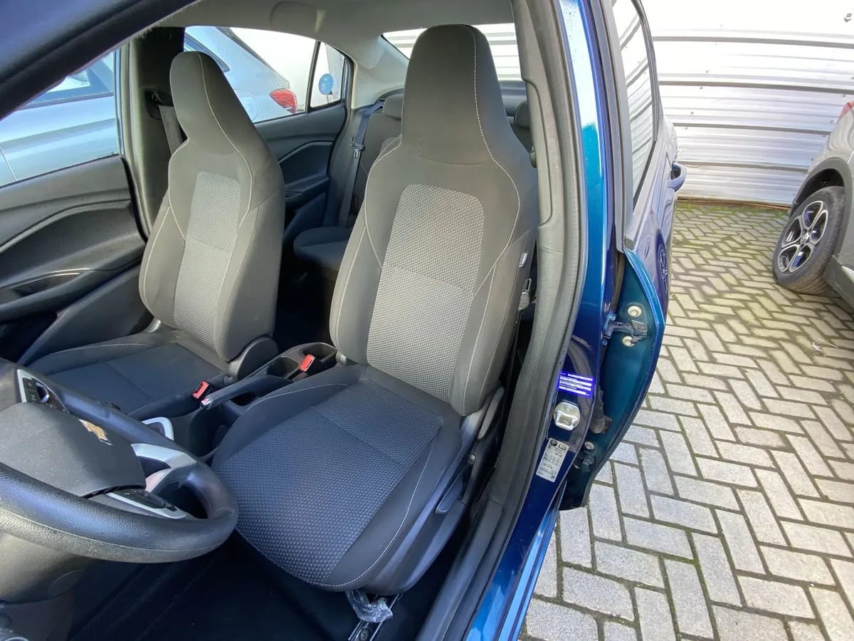 Chevrolet Onix 1.0t Lt 4x2 Mt 4p año 2022