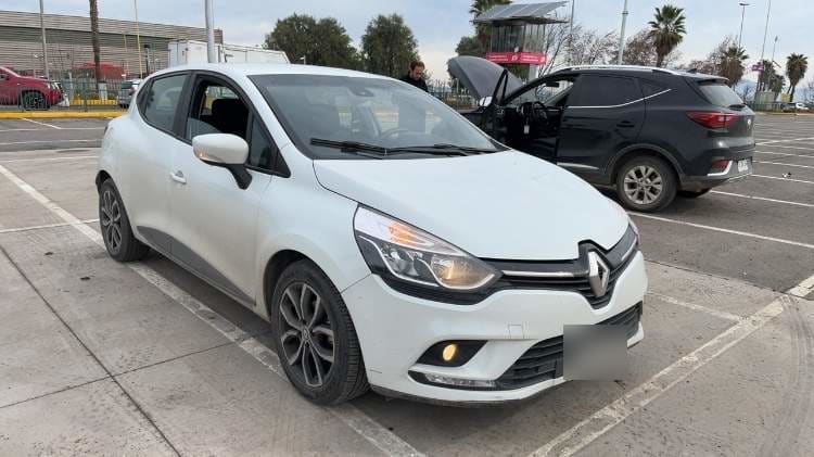 Renault Clio 0.9t Expression 4x2 Hb Mt 5p año 2021