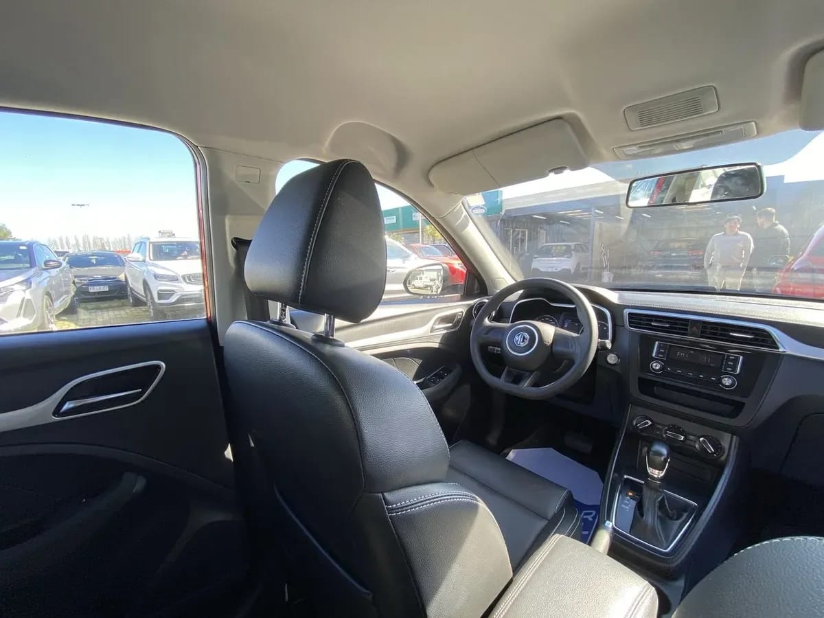 MG Mg Zs 1.5 Std 4x2 At 5p año 2023