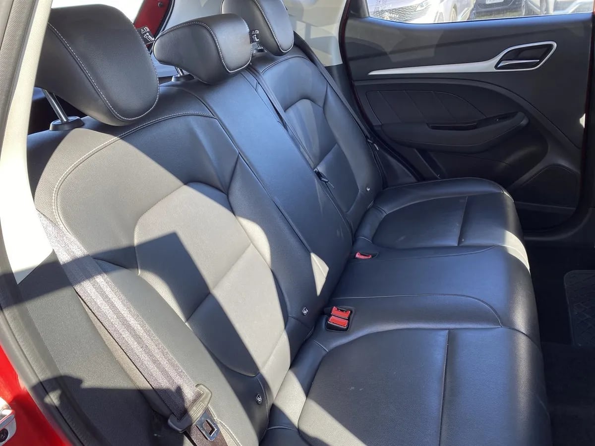 MG Mg Zs 1.5 Std 4x2 At 5p año 2023
