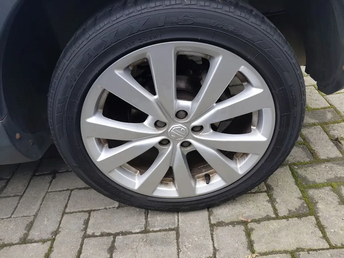 MG Mg Zs 1.5 Std 4x2 At 5p año 2021