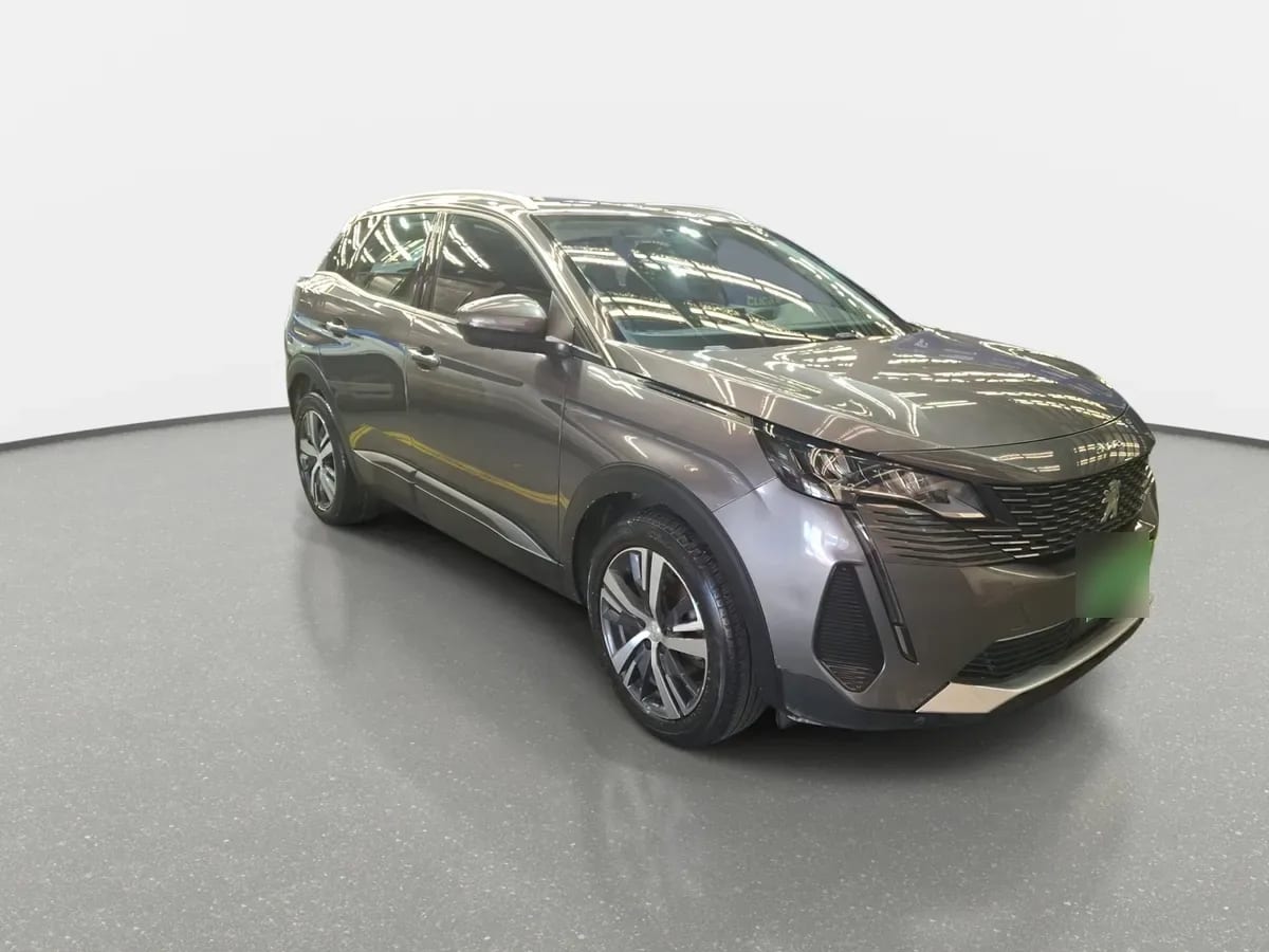 Peugeot 3008 1.2 Active Puretech 4x2 130 Mt6 5p año 2021