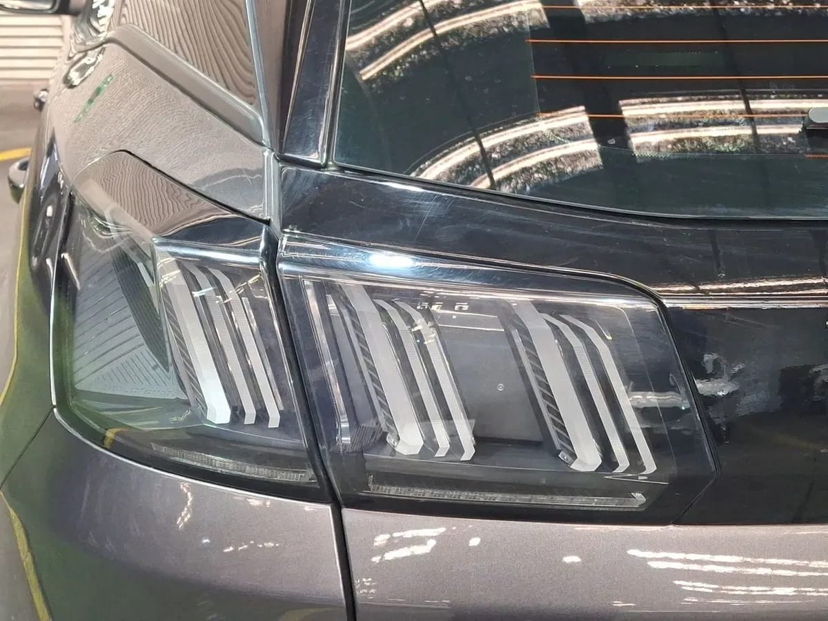 Peugeot 3008 1.2 Active Puretech 4x2 130 Mt6 5p año 2021