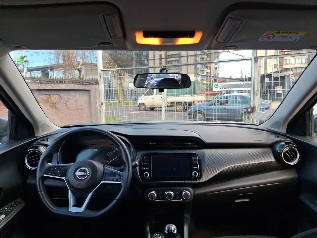 Nissan Kicks 1.6 Advance 4x2 Mt 5p año 2023