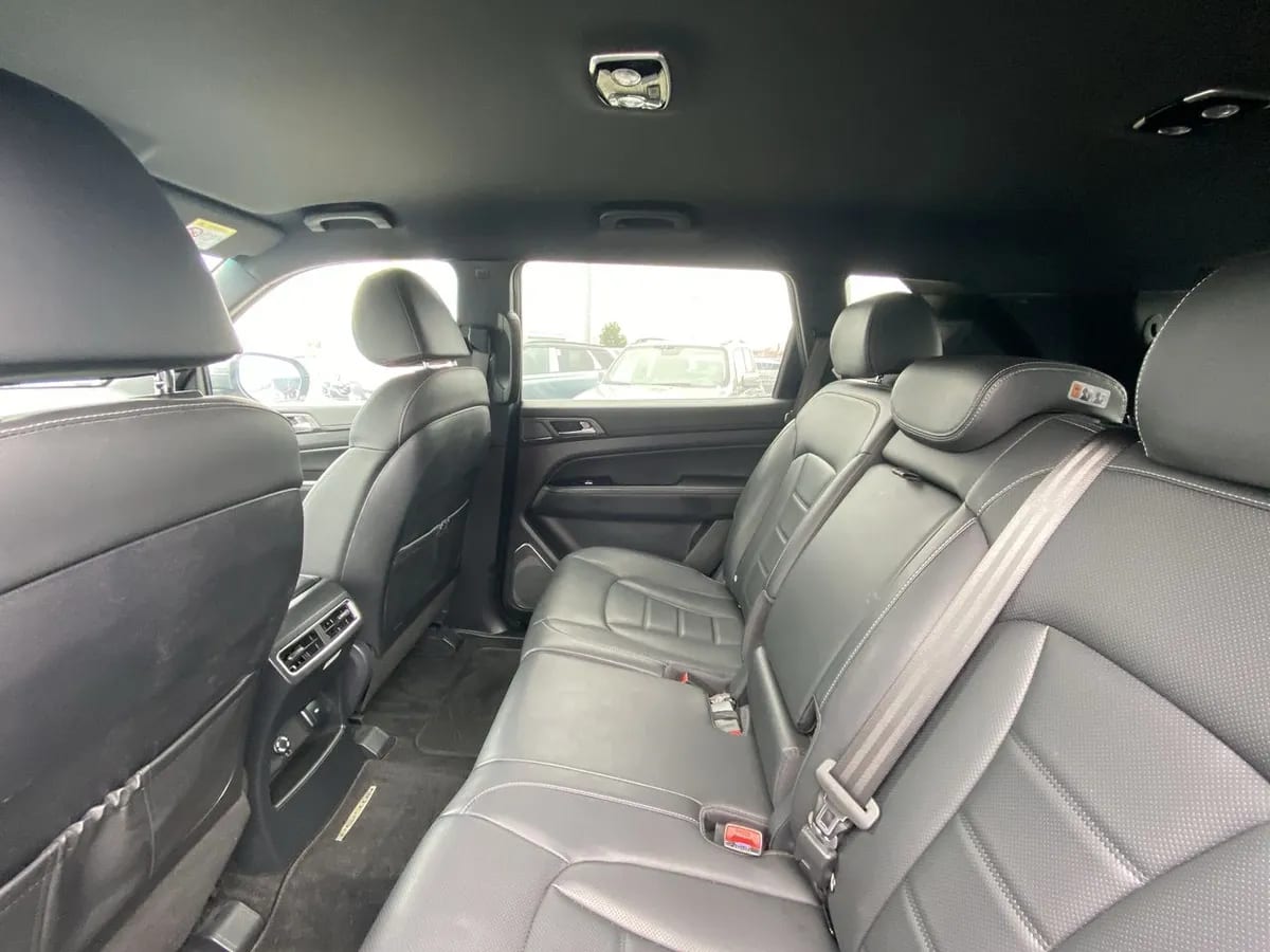 Ssangyong Rexton 2.2t Glx Diesel 4x4 6ab Nueva Radio 8at 5p año 2026