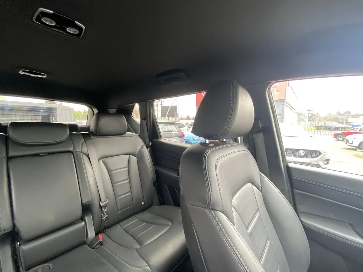 Ssangyong Rexton 2.2t Glx Diesel 4x4 6ab Nueva Radio 8at 5p año 2026