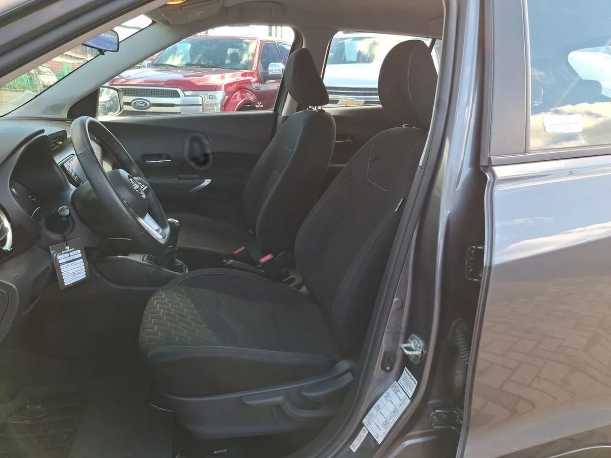 Nissan Kicks 1.6 Advance 4x2 Mt 5p año 2023