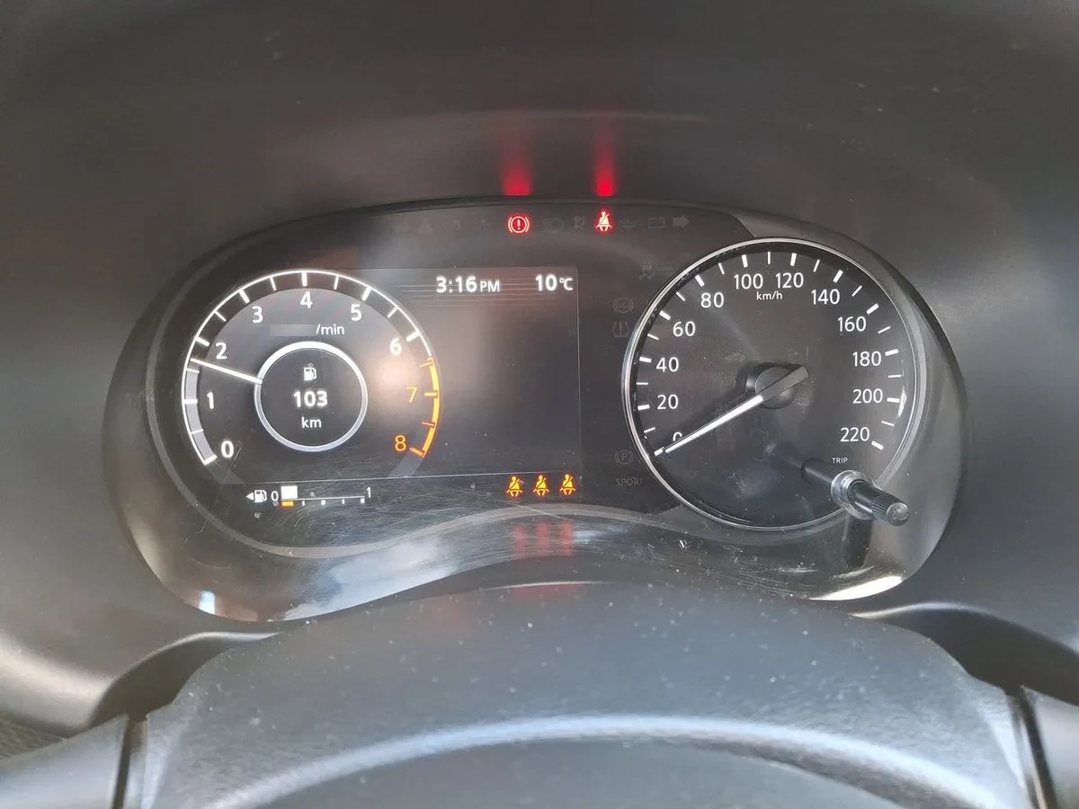 Nissan Kicks 1.6 Advance 4x2 Mt 5p año 2023