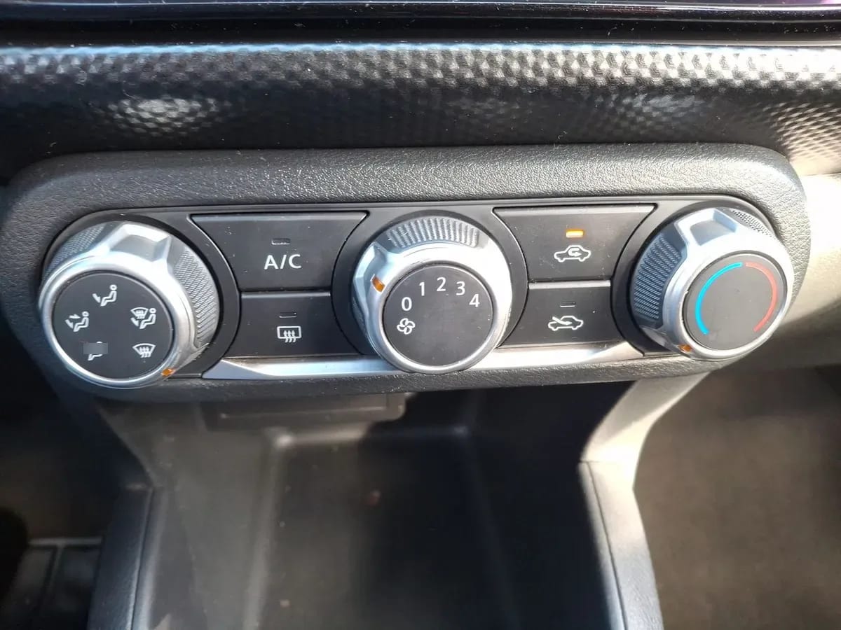 Nissan Kicks 1.6 Advance 4x2 Mt 5p año 2023
