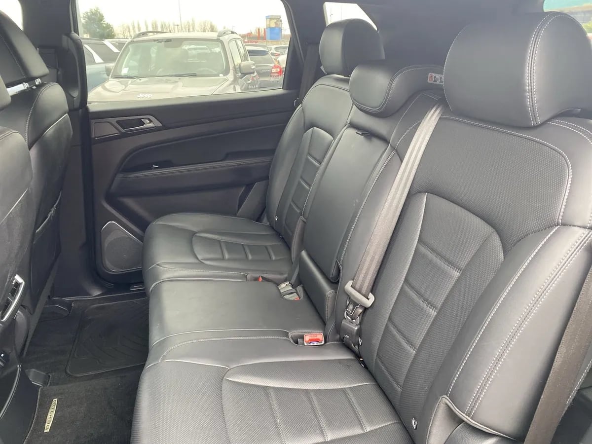 Ssangyong Rexton 2.2t Glx Diesel 4x4 6ab Nueva Radio 8at 5p año 2026