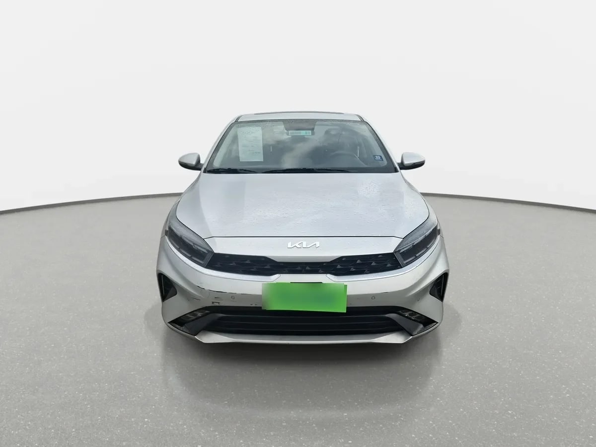 Kia Cerato 1.6 Ex Full 4x2 6at 4p año 2023