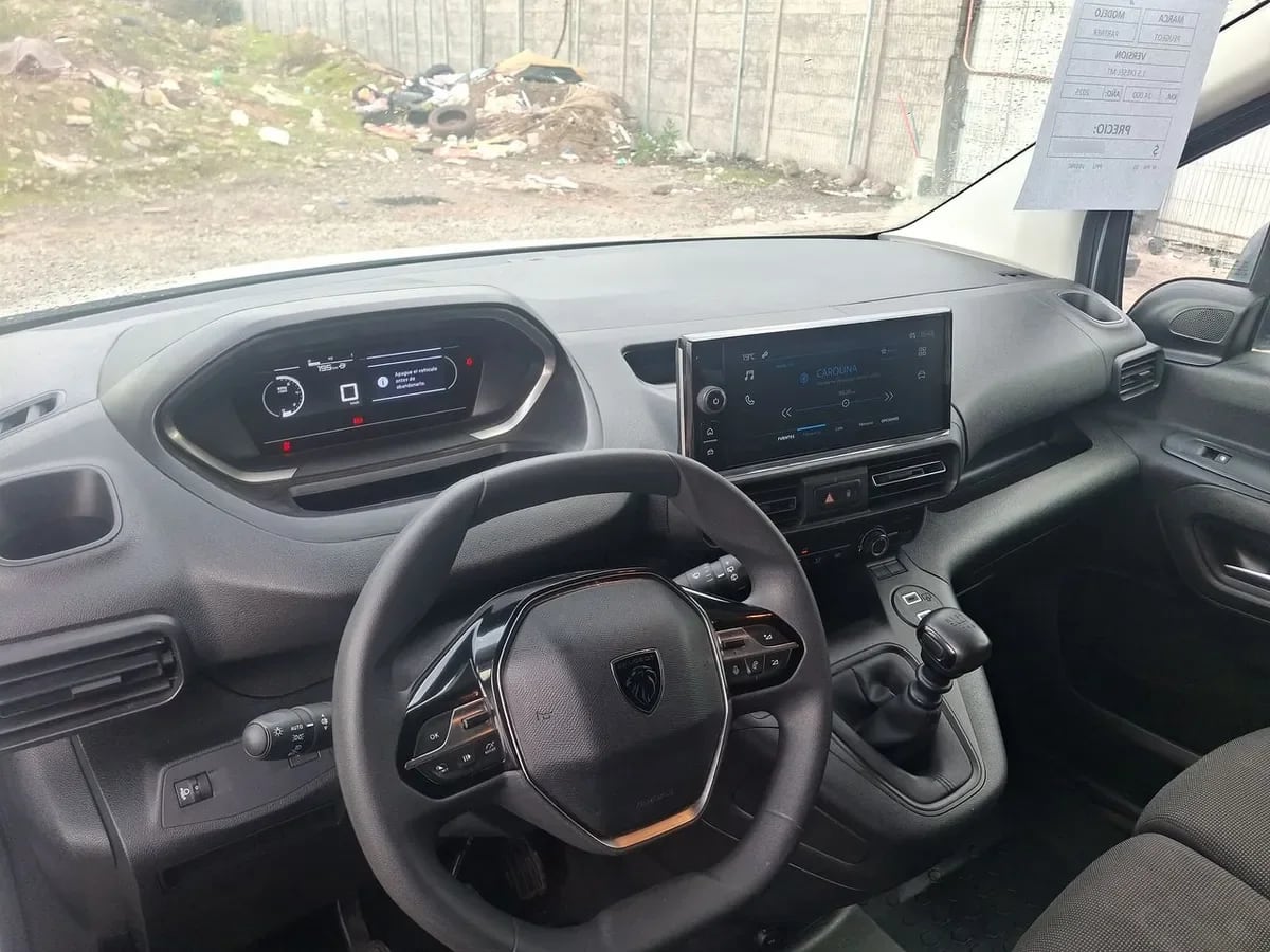 Peugeot Partner 1.5 L1 Hdi Diesel 100hp 4x2 Mt 5p año 2025