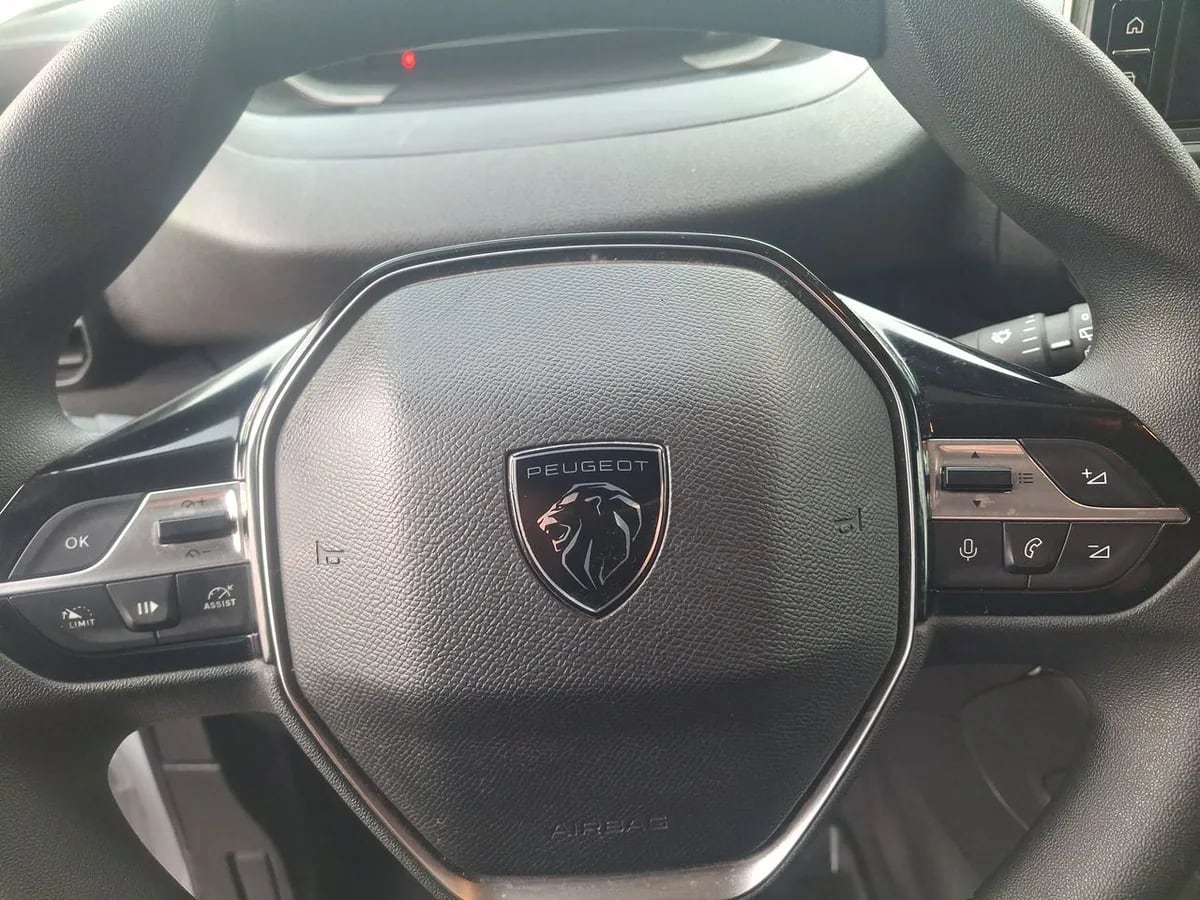 Peugeot Partner 1.5 L1 Hdi Diesel 100hp 4x2 Mt 5p año 2025