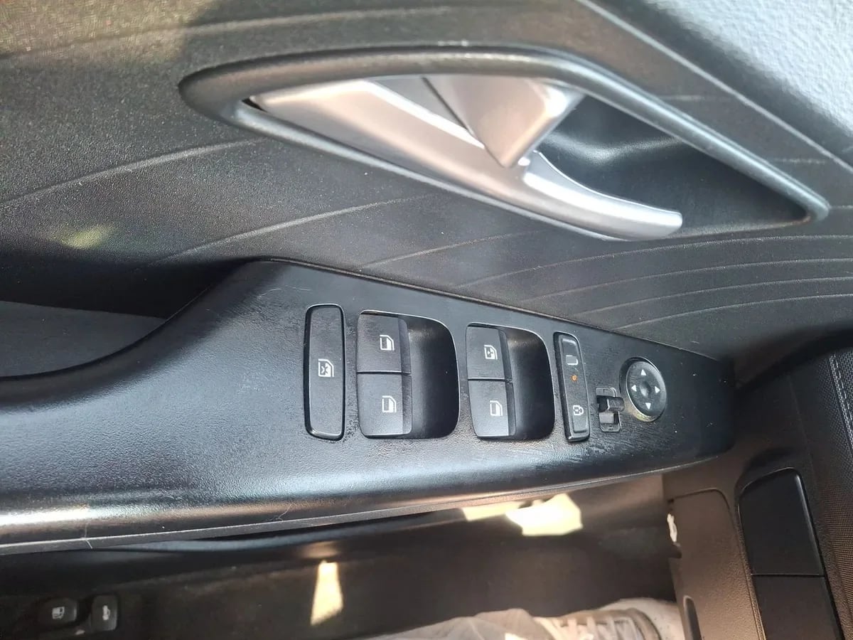 Hyundai Accent 1.5 Plus 4x2 At 4p año 2024