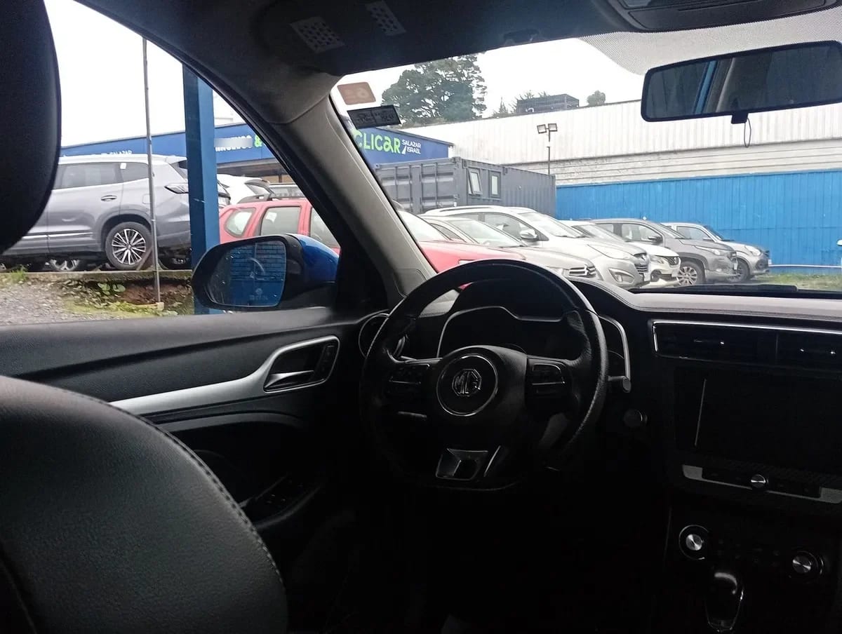 MG Mg Zs 1.5 Comfort 4x2 At 5p año 2022