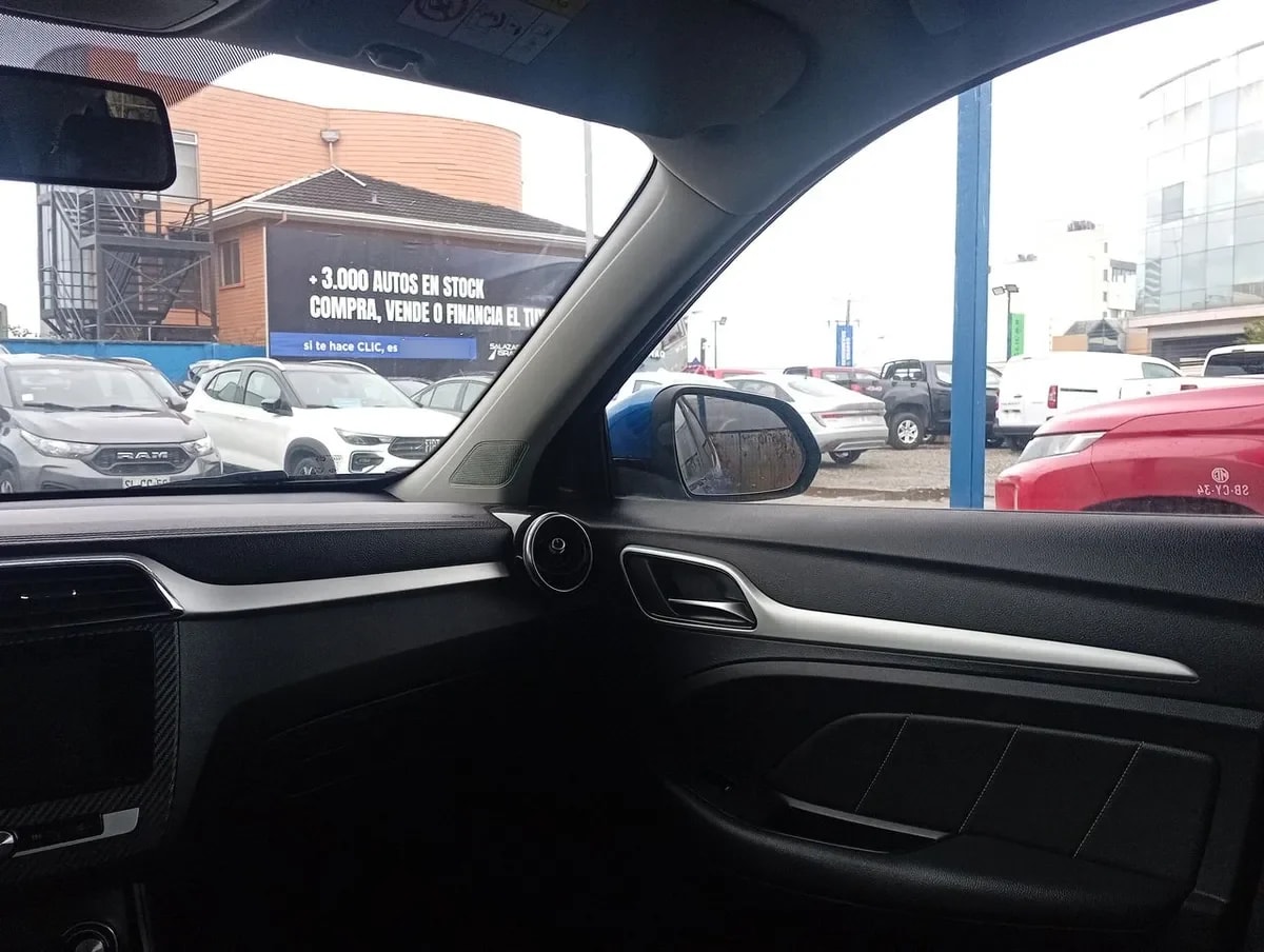 MG Mg Zs 1.5 Comfort 4x2 At 5p año 2022