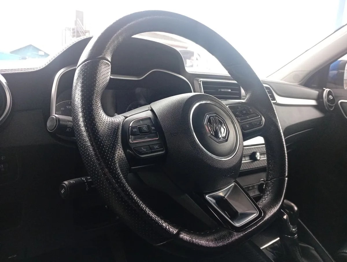 MG Mg Zs 1.5 Comfort 4x2 At 5p año 2022
