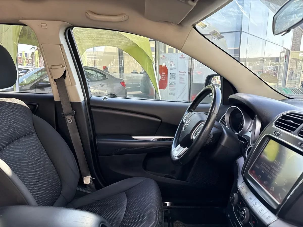 Dodge Journey 2.4 Rt 4x2 At 5p año 2018