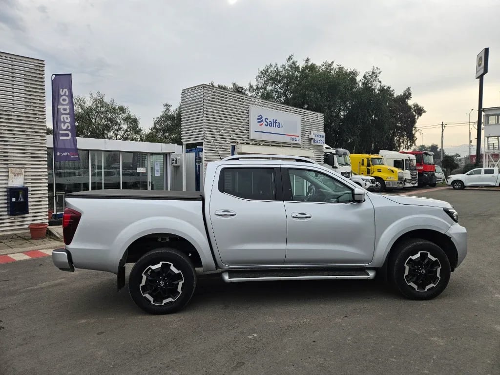 Nissan Navara Dc 4x4 2.3tdi Le año 2023