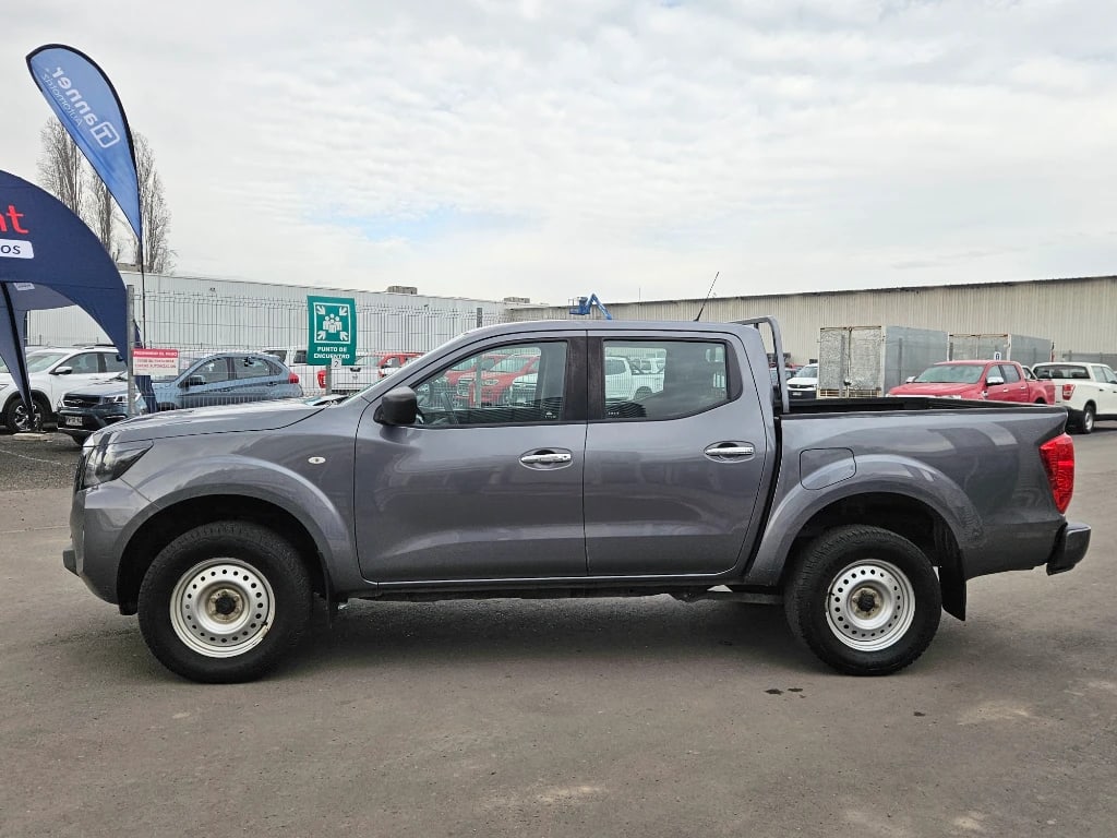 Nissan Navara Dc 4x4 2.3 Tdi Se año 2023