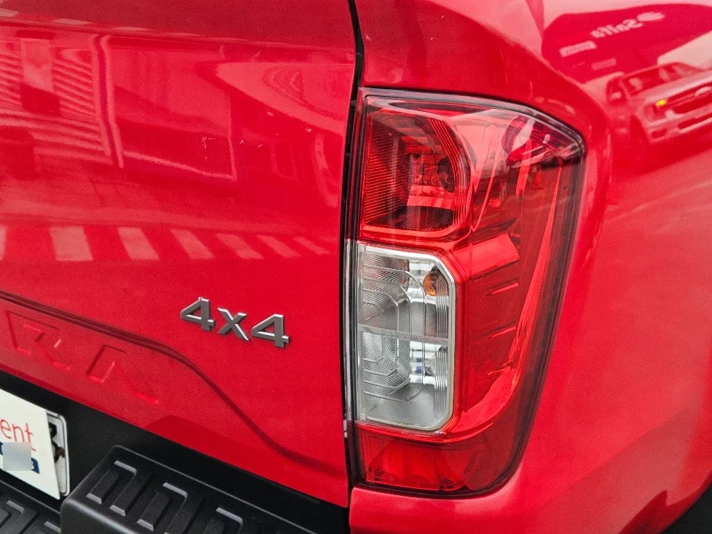 Nissan Navara Dc 4x4 2.3tdi Xe año 2023