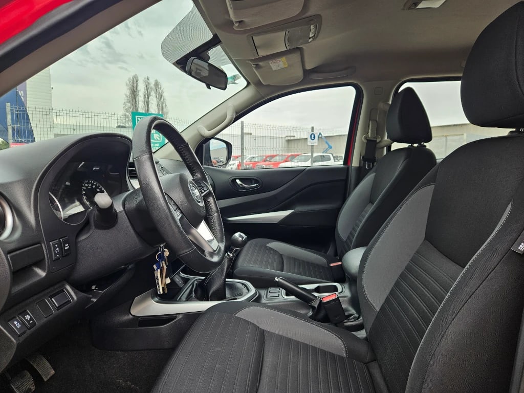 Nissan Navara Dc 4x2 2.3tdi Xe año 2023