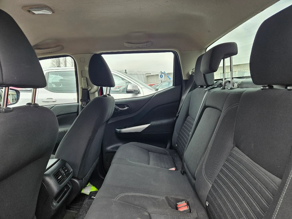 Nissan Navara Dc 4x4 2.3tdi Xe año 2023