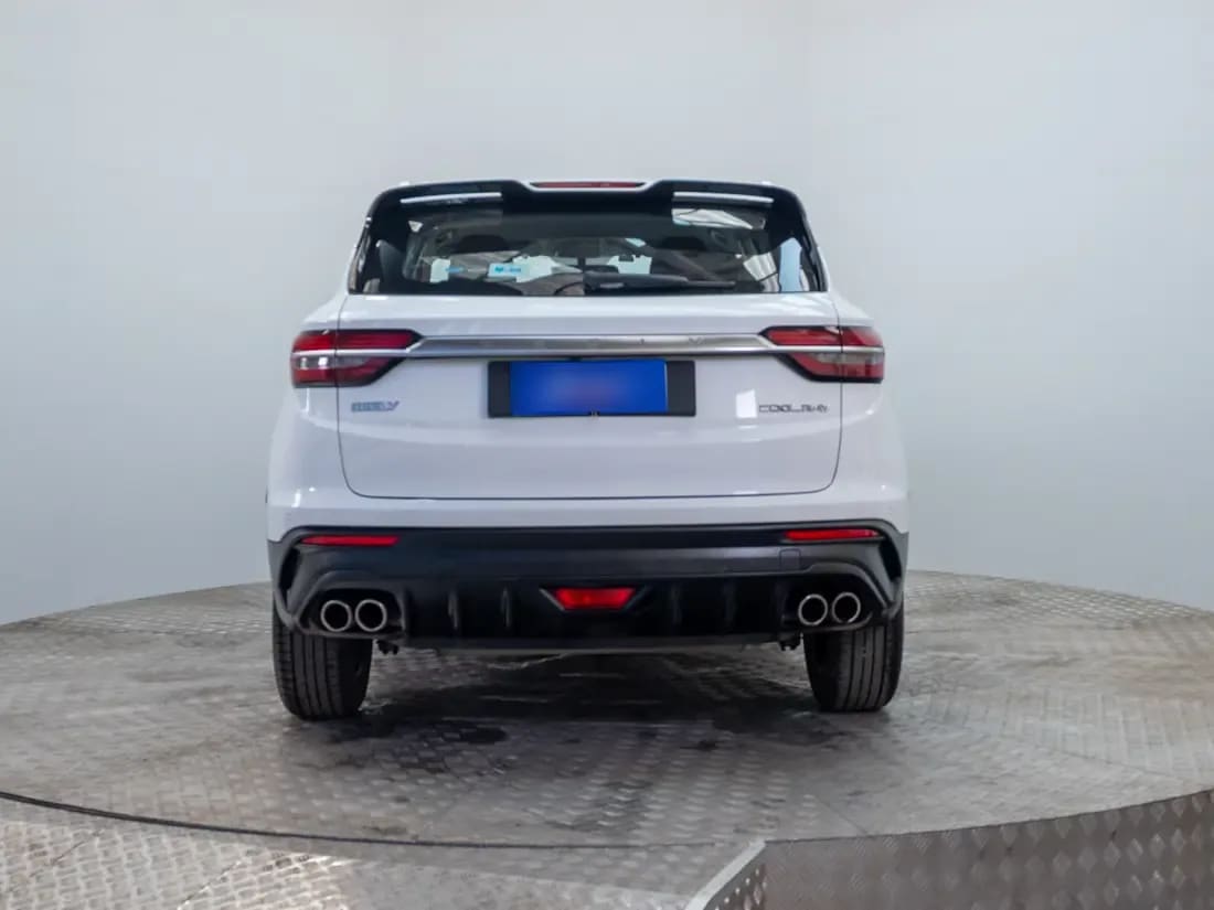 Geely Coolray 1.5 Exclusive 7dct At año 2022