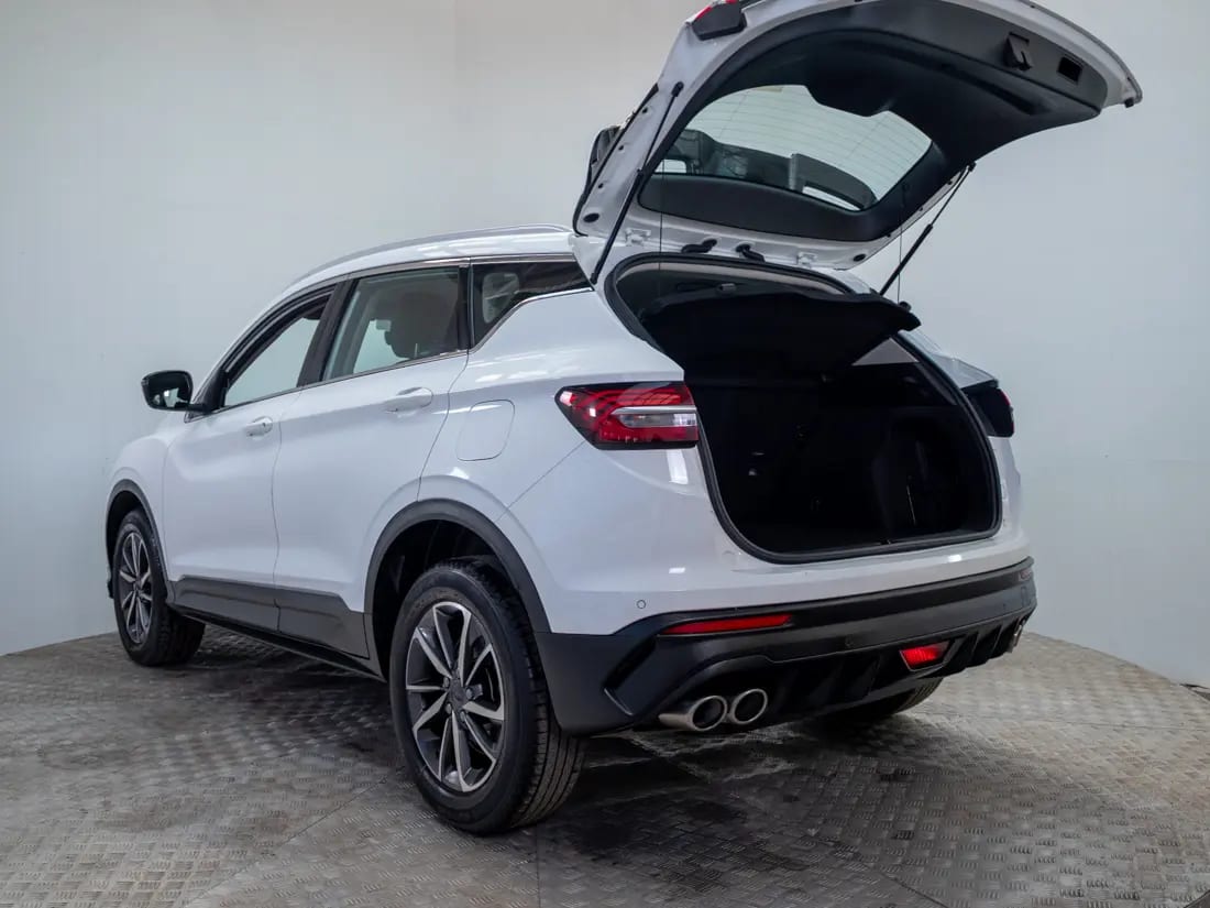 Geely Coolray 1.5 Exclusive 7dct At año 2022