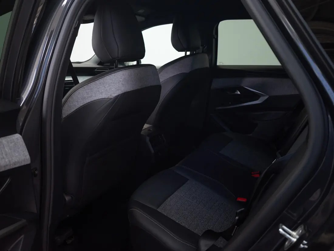 Peugeot 3008 1.2 Allure Mhev 136 At Hirbido año 2026