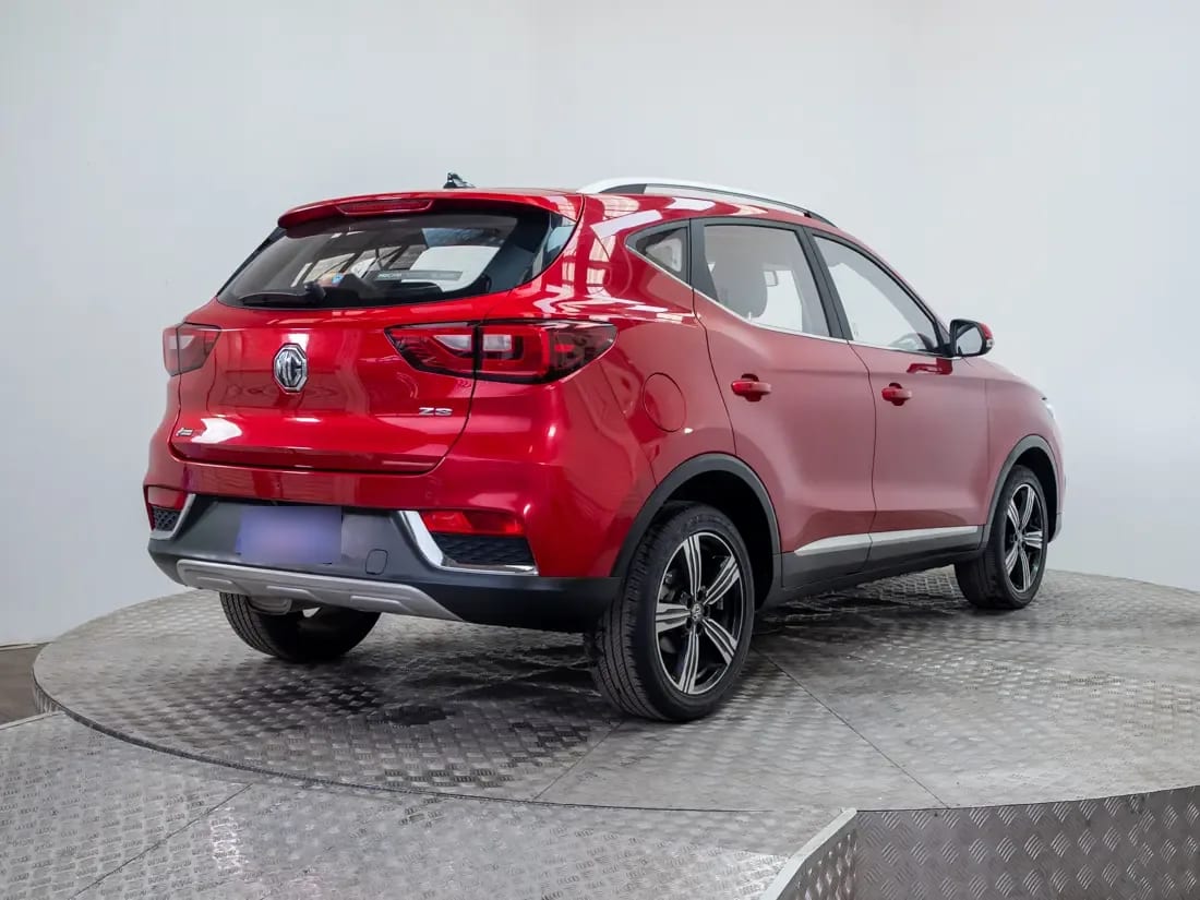 MG Zs 1.5 Com At año 2024