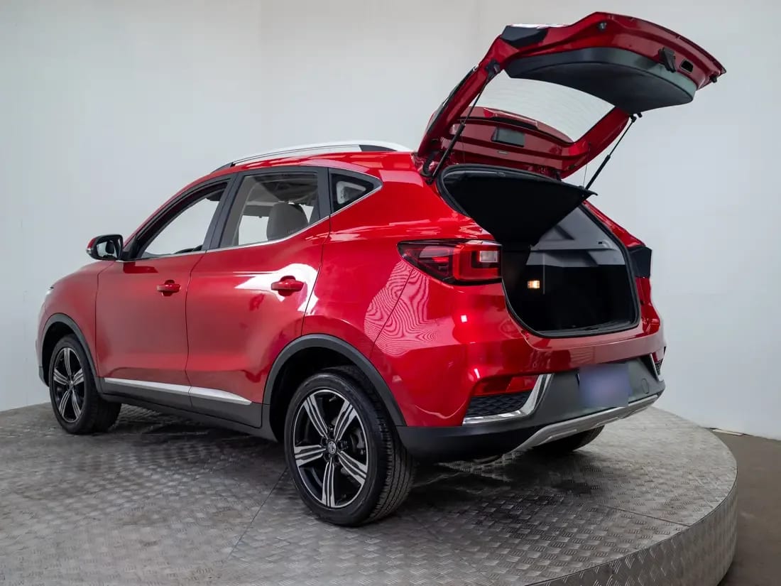 MG Zs 1.5 Com At año 2024