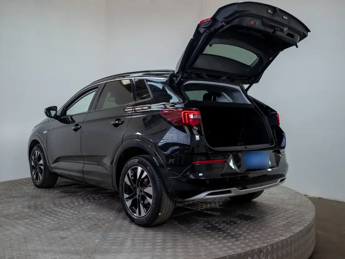 Opel Grandland 1.2t Ultimate At año 2023