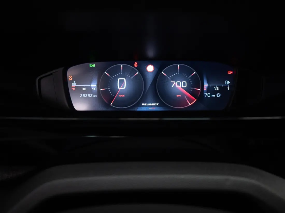 Peugeot 308 1.2 Allure Puretech 130 4x2 Mt 5p año 2023