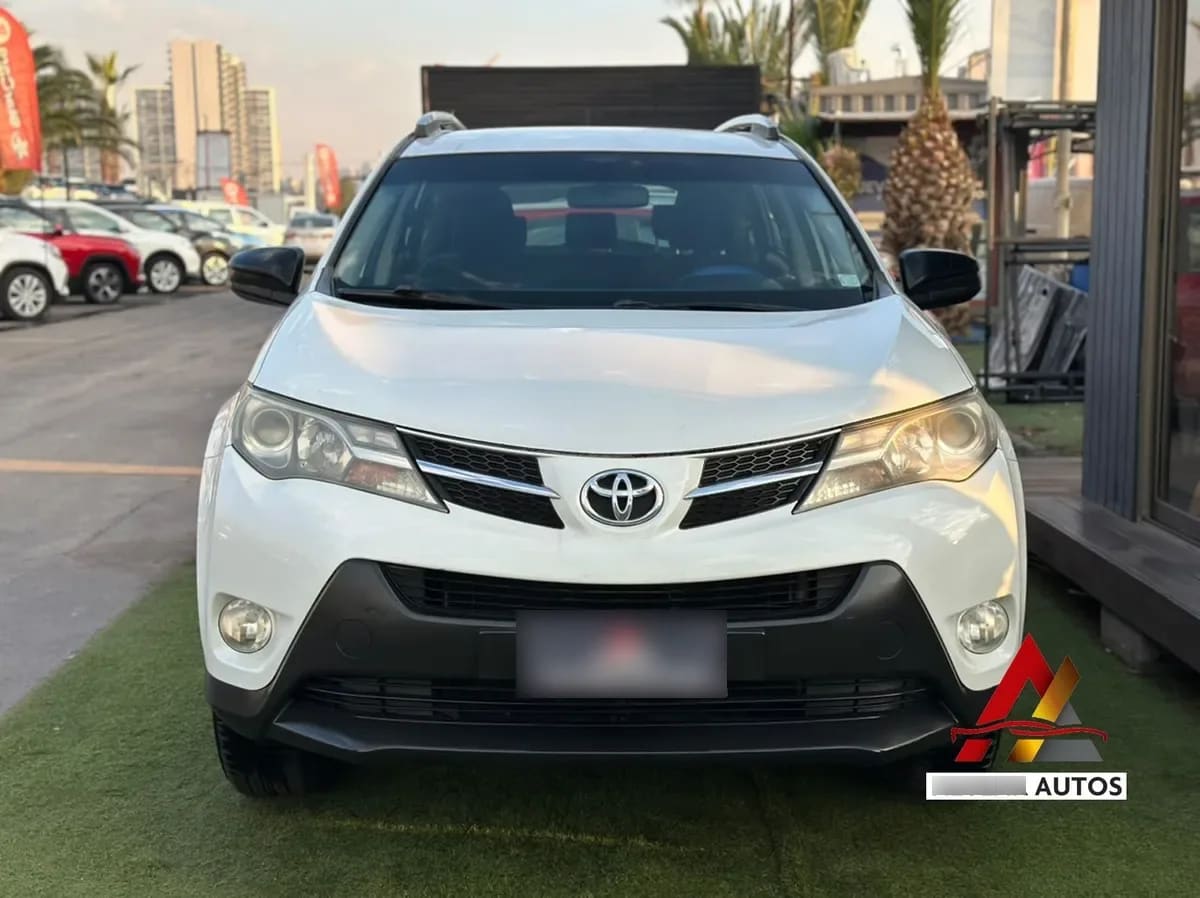 TOYOTA RAV4 2.0 Advantage Lujo Bt Mt 4x4 año 2015