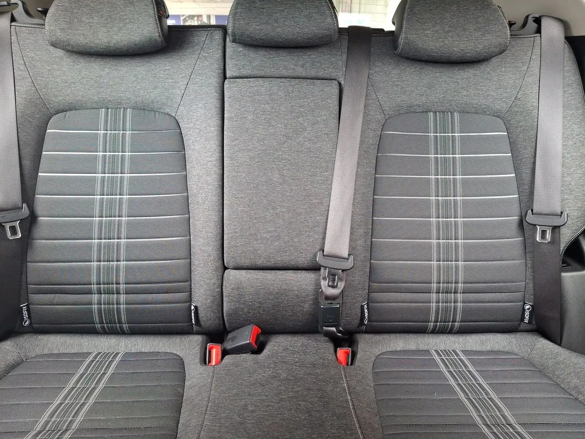 Kia Sonet 1.5 Ex 4x2 Ivt Ri At 5p año 2025
