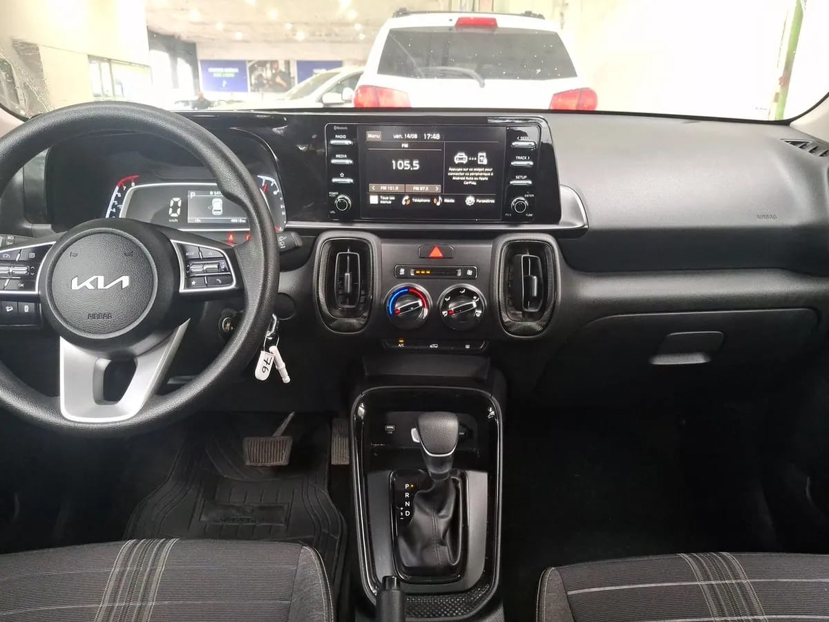 Kia Sonet 1.5 Ex 4x2 Ivt Ri At 5p año 2025