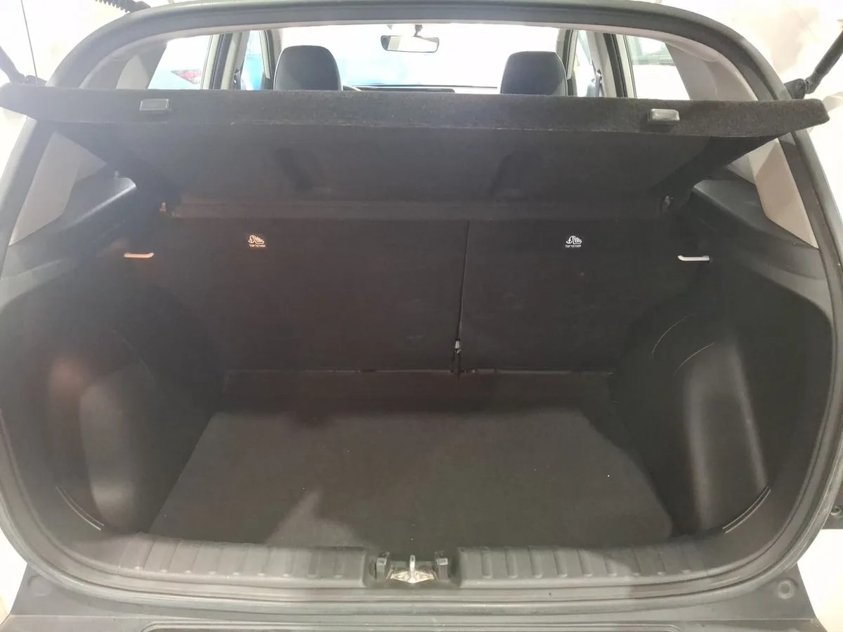 Kia Sonet 1.5 Ex 4x2 Ivt Ri At 5p año 2025