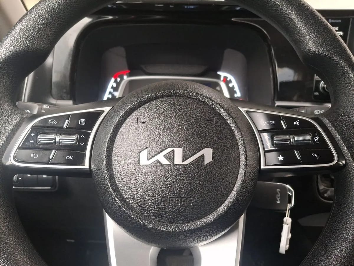 Kia Sonet 1.5 Ex 4x2 Ivt Ri At 5p año 2025
