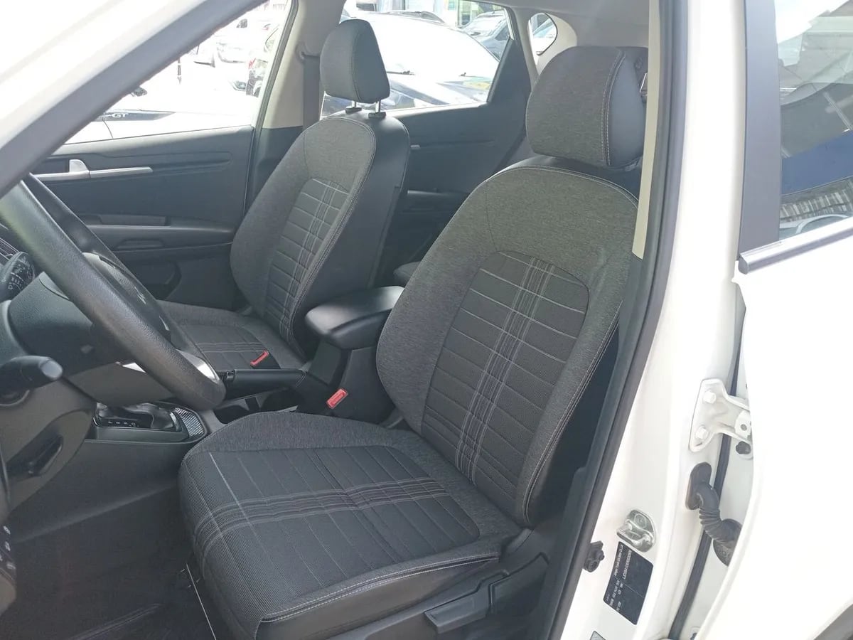 Kia Sonet 1.5 Ex 4x2 Ivt Ri At 5p año 2025