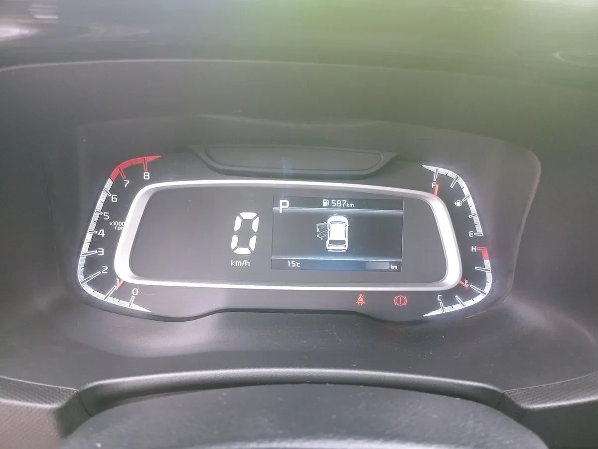 Kia Sonet 1.5 Ex 4x2 Ivt Ri At 5p año 2025