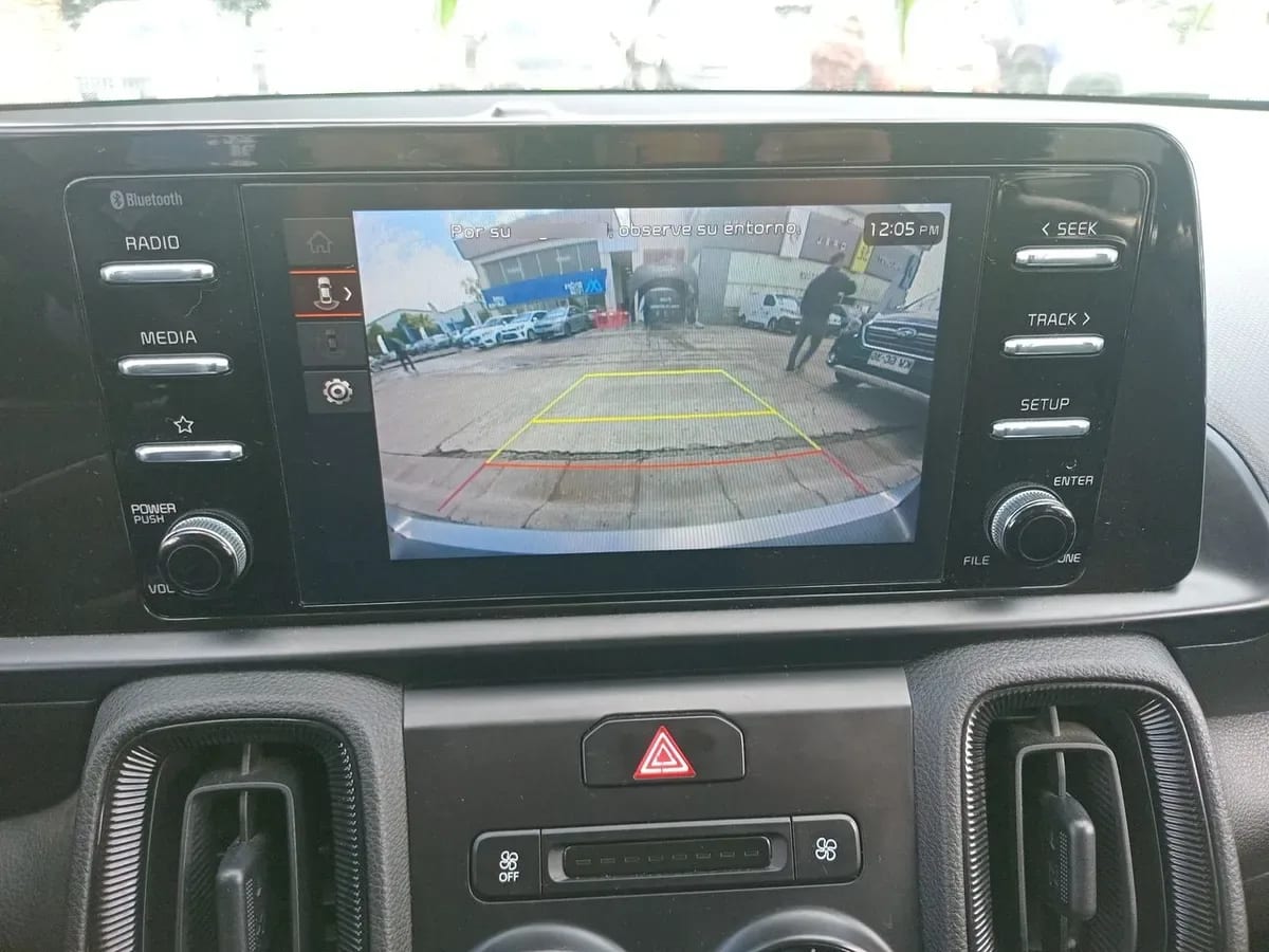 Kia Sonet 1.5 Ex 4x2 Ivt Ri At 5p año 2025