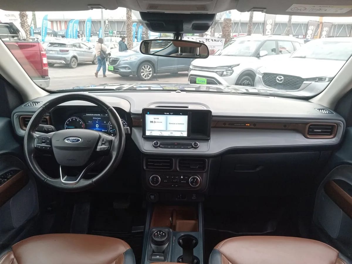 Ford Maverick 2.0 Lariat 4x4 At 4p año 2023