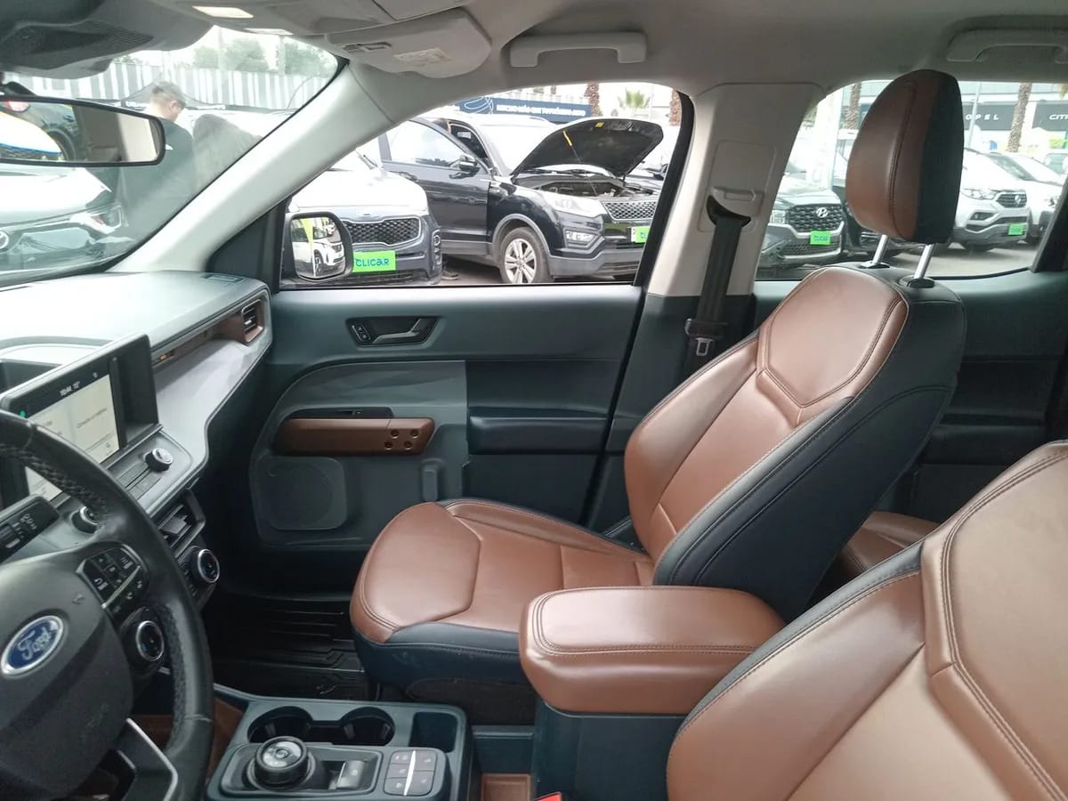 Ford Maverick 2.0 Lariat 4x4 At 4p año 2023