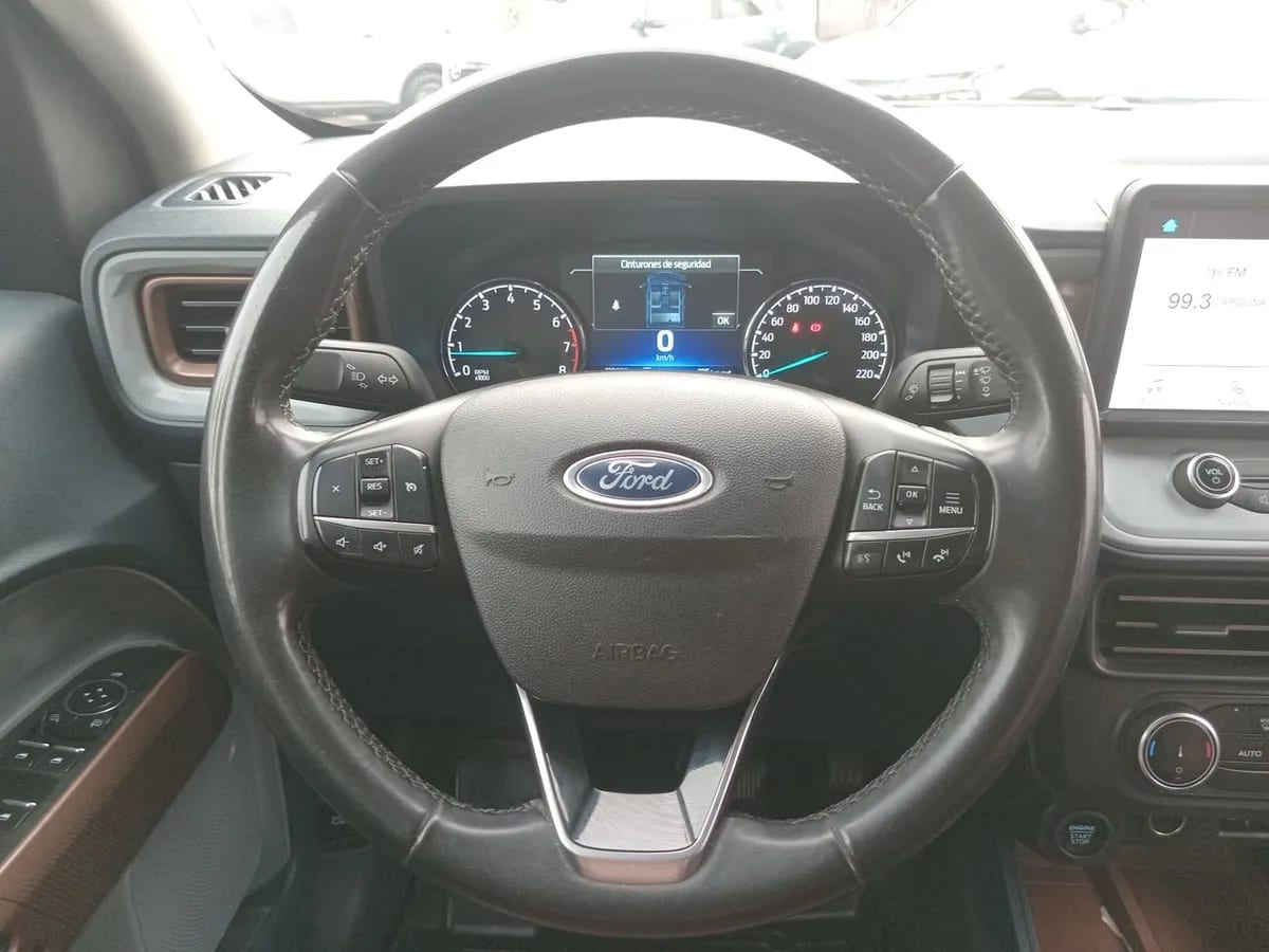 Ford Maverick 2.0 Lariat 4x4 At 4p año 2023