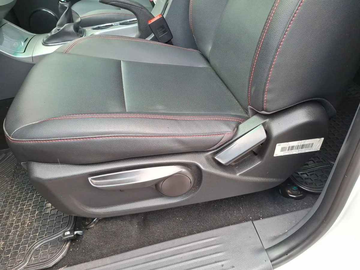 JAC T8 2.0 Advance 4x4 Diesel Mt 4p año 2023