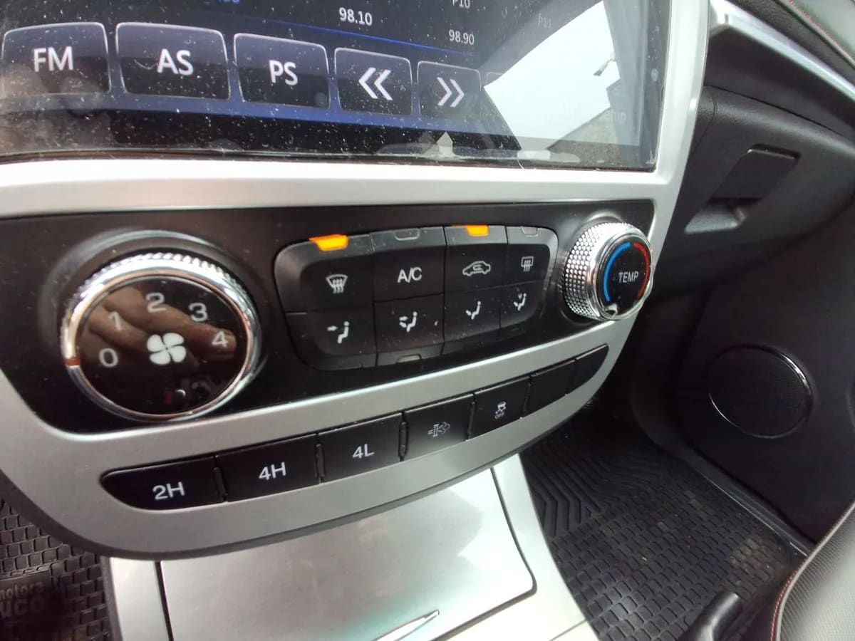JAC T8 2.0 Advance 4x4 Diesel Mt 4p año 2023