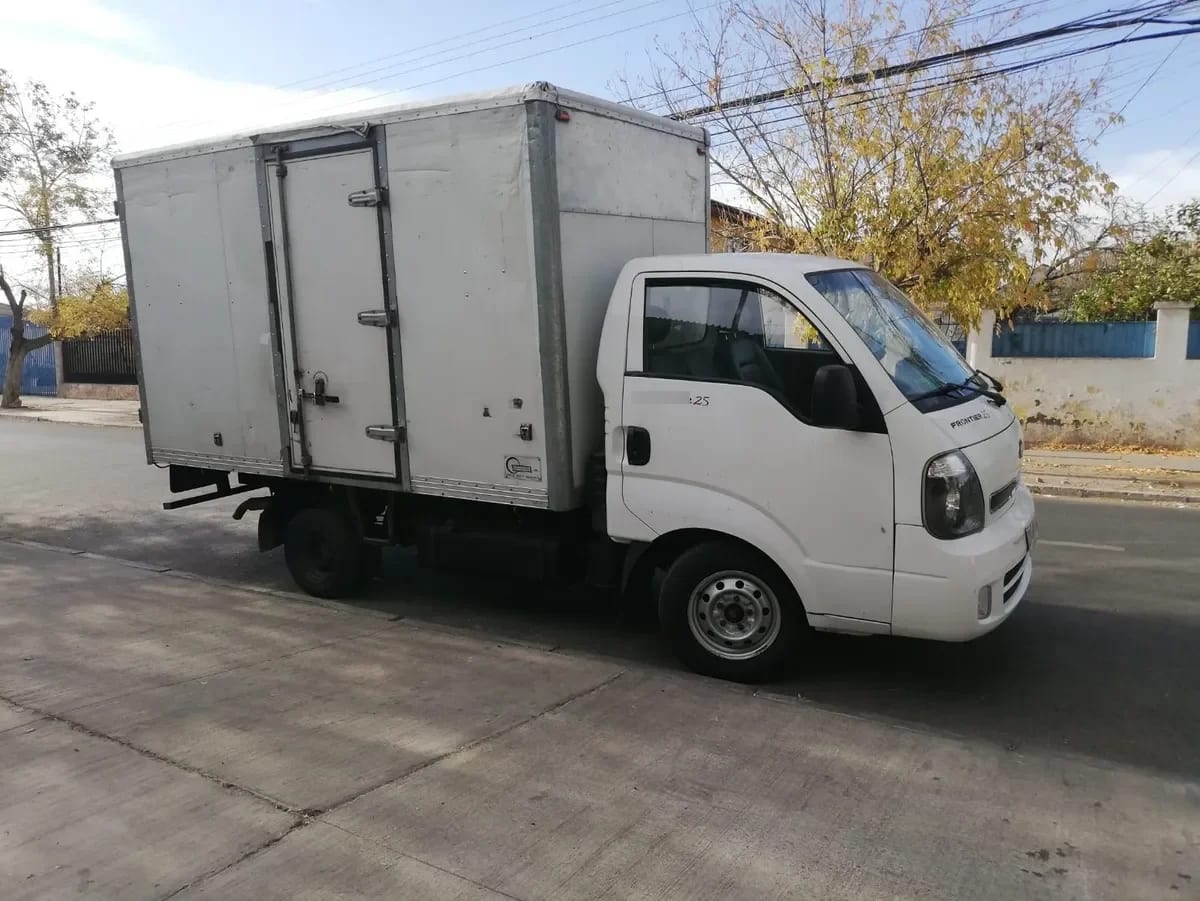 KIA MOTORS FRONTIER 2.9 Dc Mt Diesel año 2013